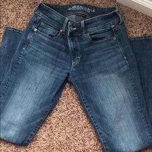 Size 6 short American Eagle Kick Boot Jeans